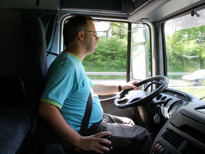 Cuánto gana un camionero con sueldo actualizado a noviembre 2025