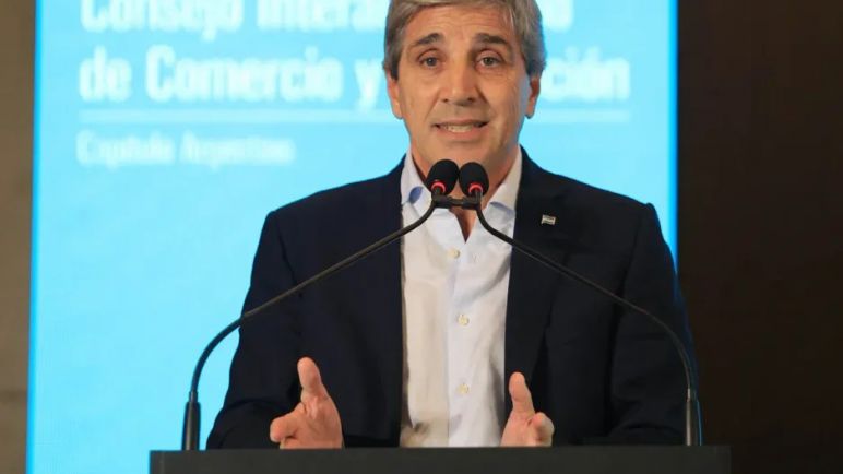 ¿Adiós a Wall Street? Caputo busca cubrir los vencimientos de enero sin deuda bajo ley extranjera