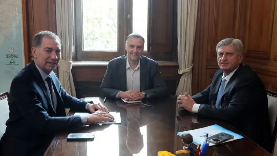 Santilli recibe a Ziliotto en busca de apoyo para las reformas del Gobierno