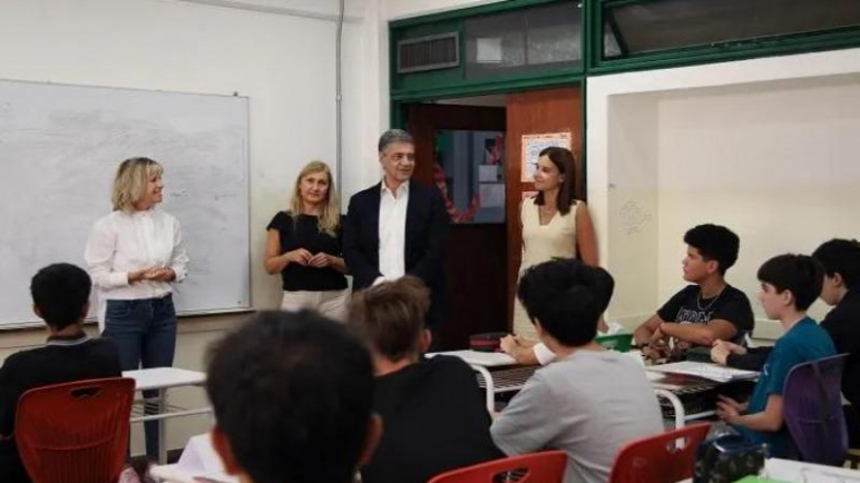 La Ciudad pone en marcha un sistema digital para controlar la asistencia docente