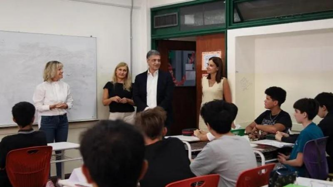 La Ciudad pone en marcha un sistema digital para controlar la asistencia docente