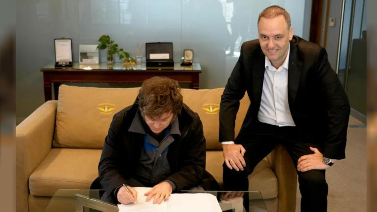 Qué propone la reforma laboral impulsada por Milei: de indemnizaciones a derecho a huelga