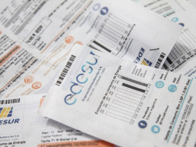 El gasto en servicios públicos en el AMBA superó los $183 mil en diciembre y sigue presionando los ingresos familiares