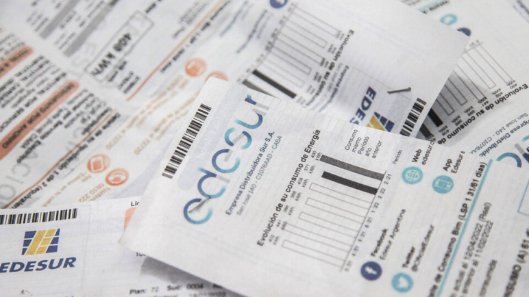 El gasto en servicios públicos en el AMBA superó los $183 mil en diciembre y sigue presionando los ingresos familiares