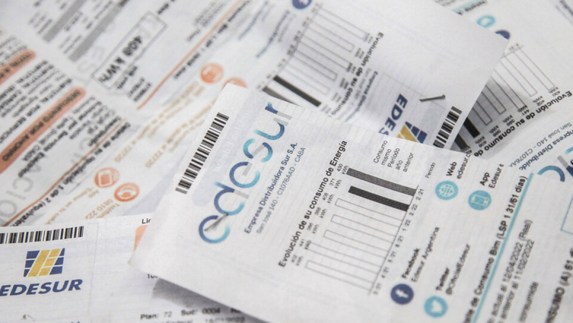 El gasto en servicios públicos en el AMBA superó los $183 mil en diciembre y sigue presionando los ingresos familiares