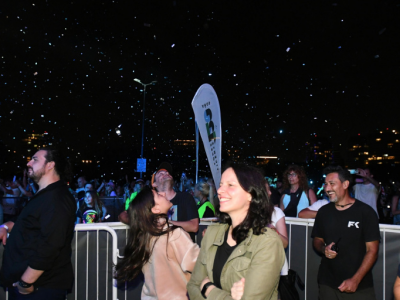 Vecinos celebran los 120 años de Vicente López con un multitudinario show de luces sin pirotecnia