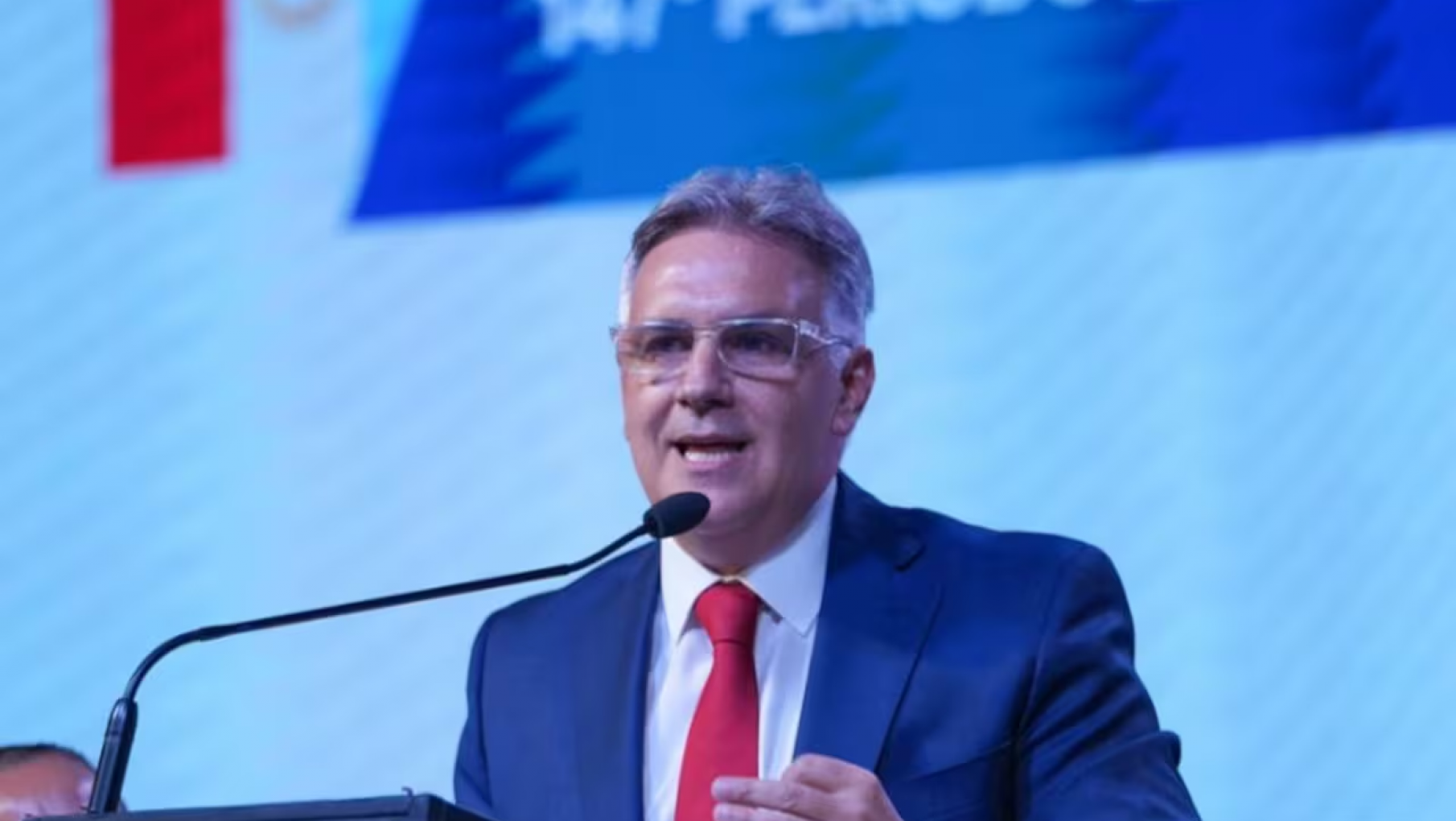 Llaryora impulsa cambios al Código de Convivencia: orden público, sanciones a antivacunas y regulación de "naranjitas"