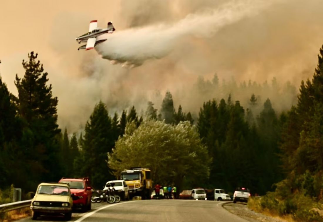 El incendio en El Hoyo ya está contenido en un 85%