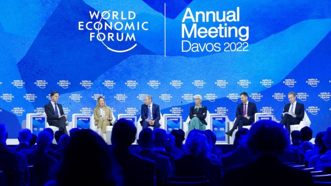 Milei viaja a Suiza para sellar su alianza con Trump en un mundo al borde de la fractura