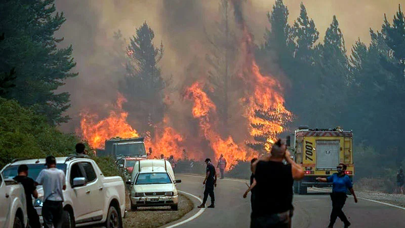 El Gobierno evalúa un planteo de gobernadores patagónicos para extraordinarias