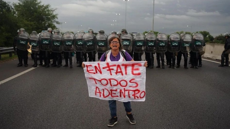 Panamericana colapsada por protesta de FATE