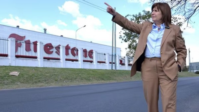 Bullrich relativizó el cierre de FATE y sostuvo que hace "viene cerrando hace 20 años"