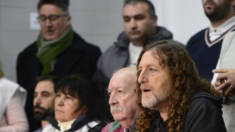 Estatales presionan a Kicillof por paritarias y amenazan con no iniciar las clases