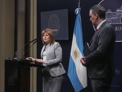 Adorni se lanza en la Ciudad y desafía el liderazgo de Bullrich