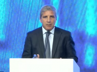 En Córdoba le marcaron la cancha a Caputo: el "círculo rojo" pidió copiar el proteccionismo de Trump