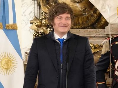 De la Rosada a EE. UU.: Milei pone en funciones a Mahiques y parte al encuentro de Trump