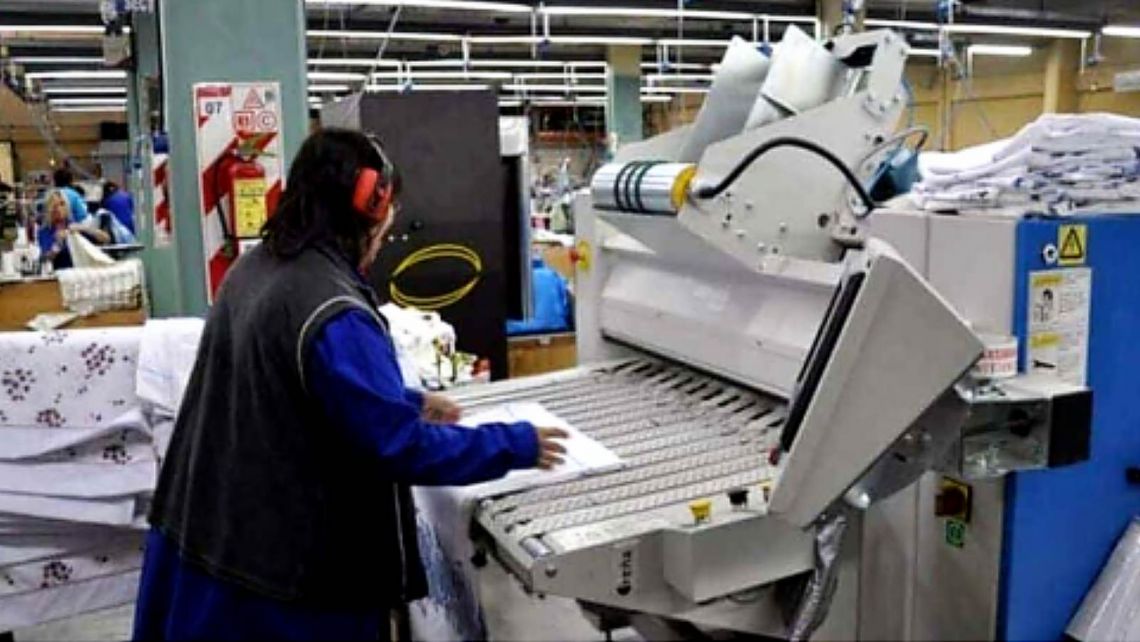 La industria textil, en crisis: 80% de las máquinas paradas y 11.000 empleos perdidos en un año