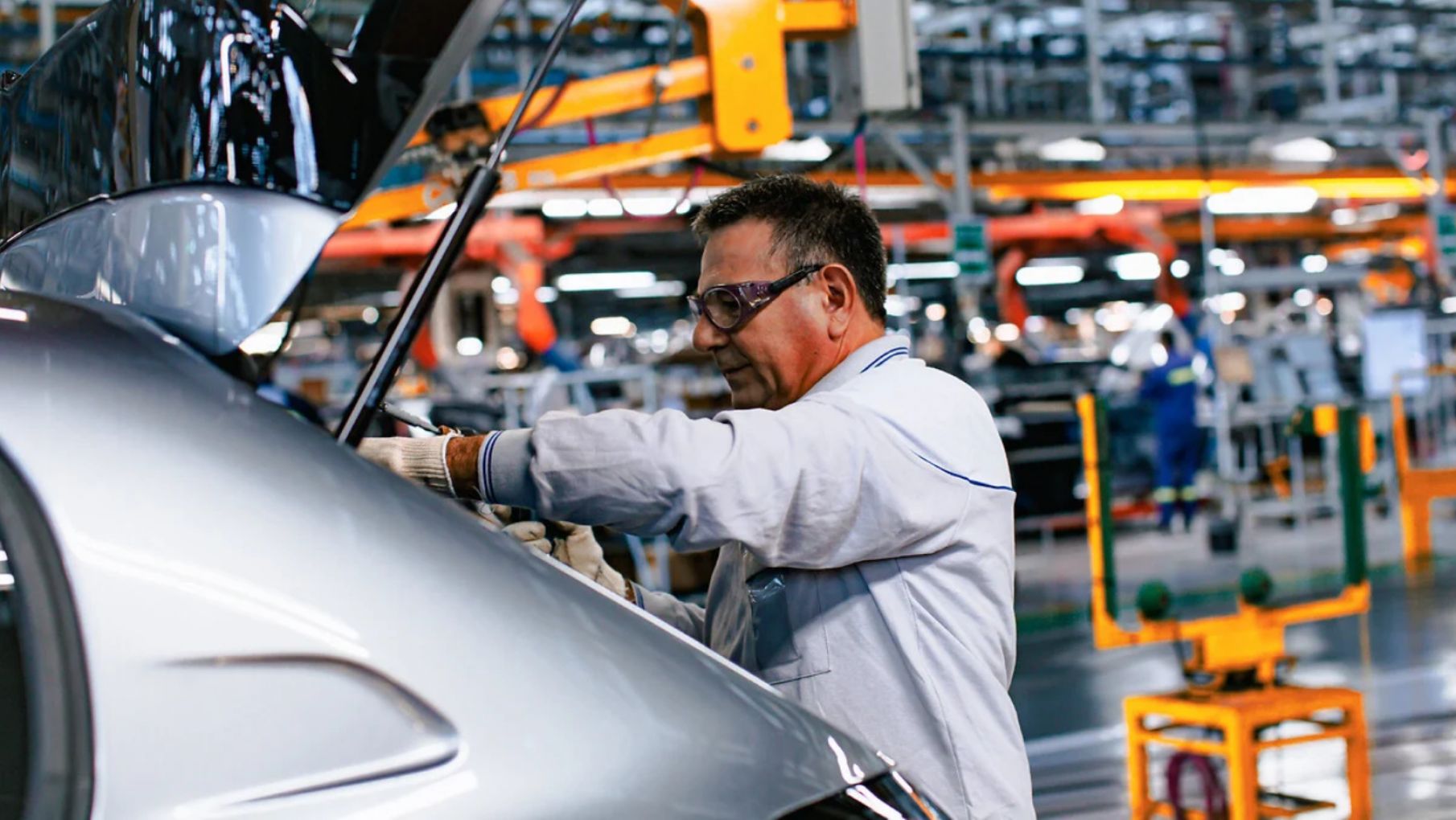 Abren retiros voluntarios en la planta dónde Peugeot y Citroën fabrican sus vehículos en Argentina