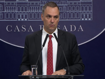 Adorni canceló su conferencia de prensa en medio de temores por un nuevo conflicto