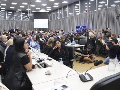 Sesión al rojo vivo: el oficialismo tiene los votos para modificar la Ley de Glaciares y busca recuperar el centro del ring