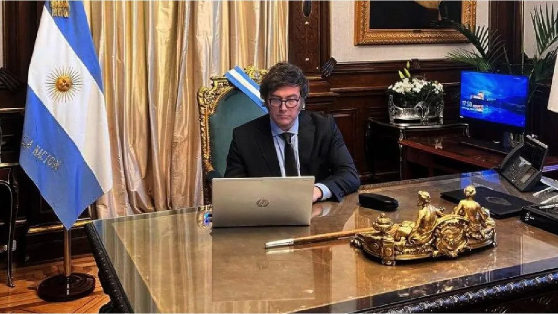 Alarma en Casa Rosada: Milei cae por debajo del 30% y Bullrich gana terreno
