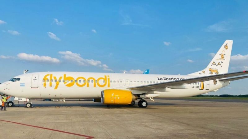 Flybondi no pagó los sueldos de marzo y crece la incertidumbre por su futuro en Argentina