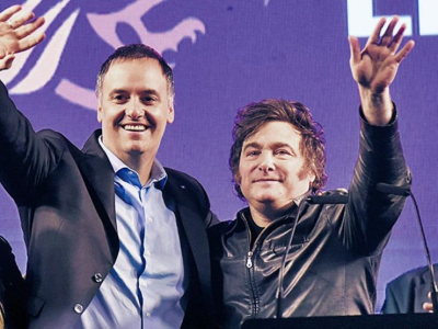 Milei analiza desplazar a Adorni tras el escándalo, pero espera el momento político