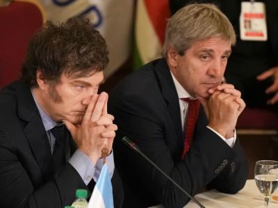 Riesgo País: la barrera de los 500 puntos se vuelve un desafío ante el ruido global y las dudas locales