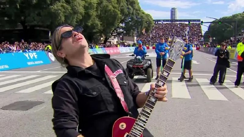 Entre el ajuste y la interna, el "Factor Colapinto" le dio un respiro político a la gestión de Milei y Jorge Macr