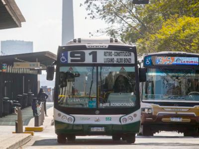 Suba de precios: cuánto cuesta el boleto de colectivo en el AMBA en mayo 2026