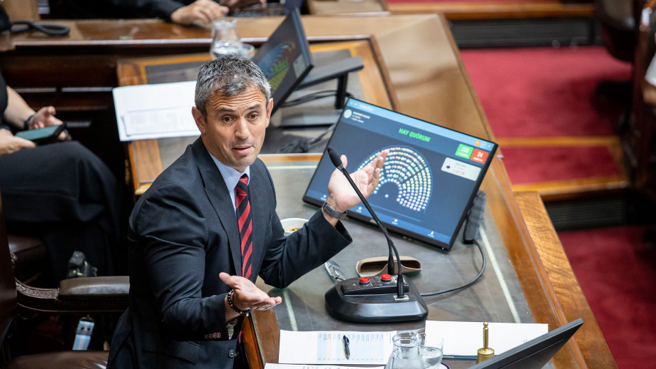 El oficialismo no reúne los votos para eliminar las PASO y redefine su estrategia legislativa