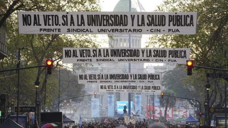 Cuarta Marcha Federal Universitaria contra el desfinanciamiento