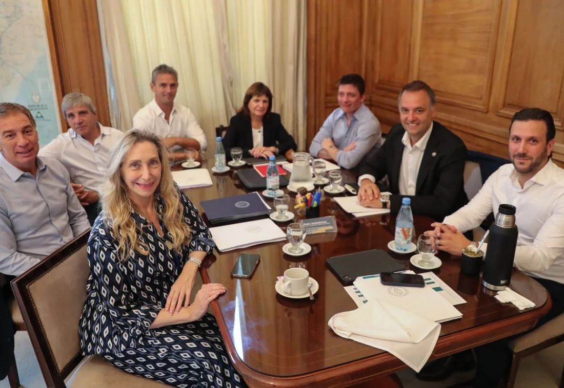 La mesa política intenta ordenar la tropa tras el escándalo Adorni y la reforma electoral
